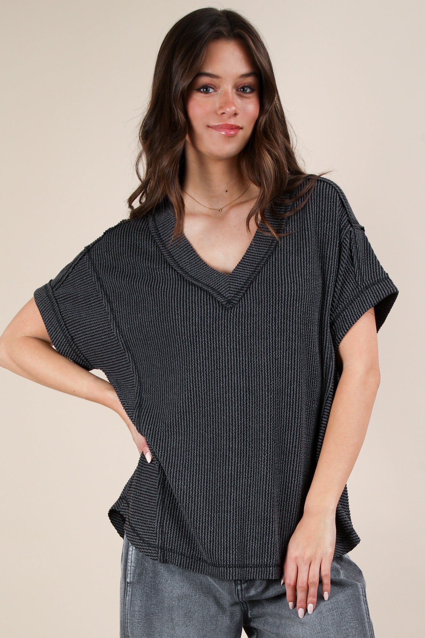 Charcoal Ribbed Raw Hem Maternity Short Sleeve Top