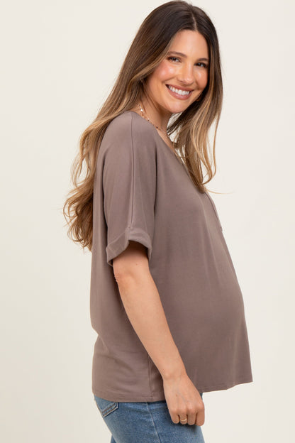 Taupe Oversized V-Neck Front Pocket Maternity T-Shirt