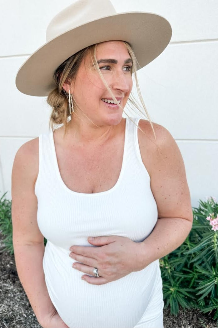PinkBlush Ivory Sleeveless Ribbed Fitted Maternity Dress